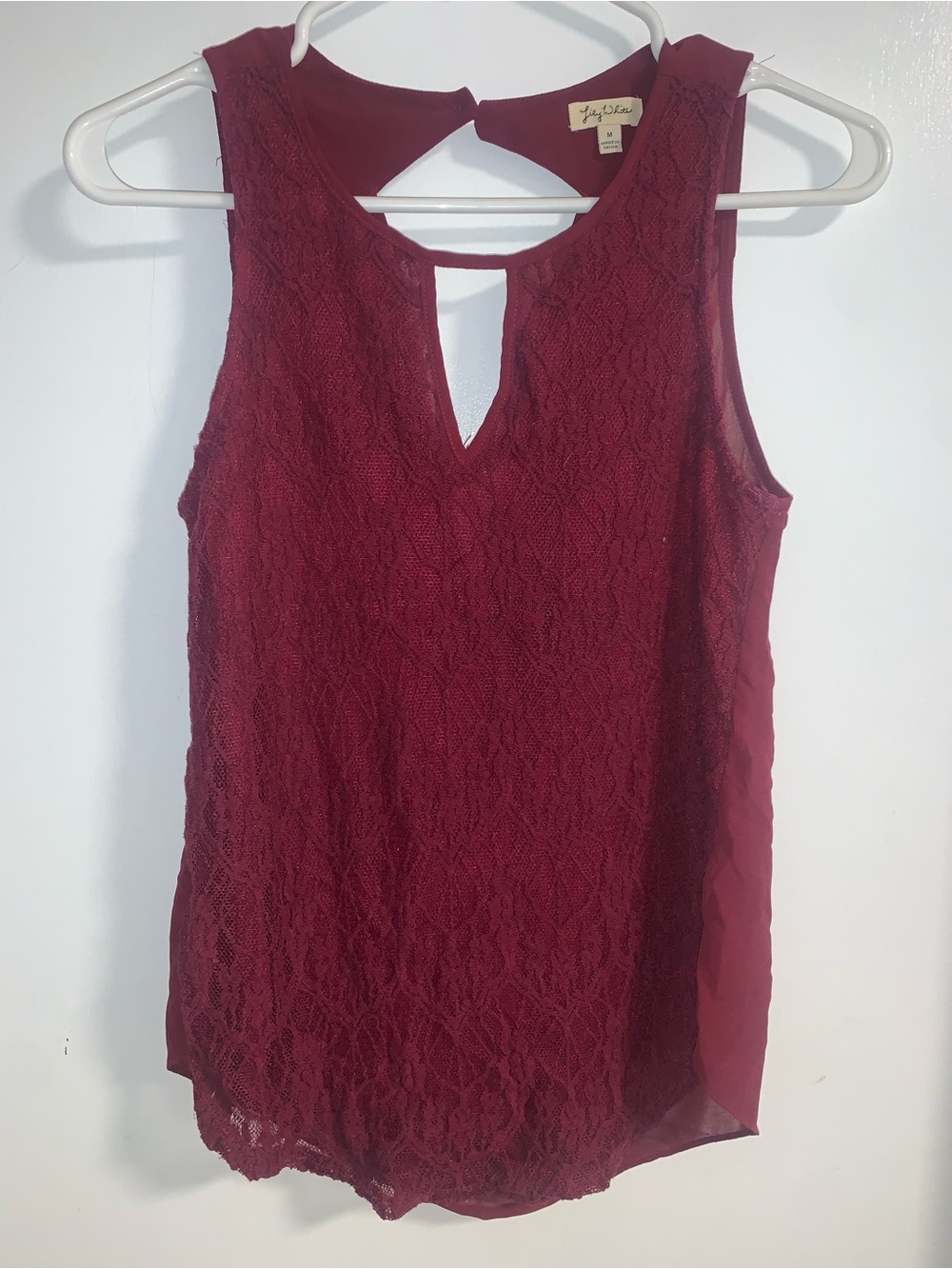 Lily White Burgundy Lace Keyhole Sleeveless Camisole